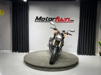 HONDA CB 250R