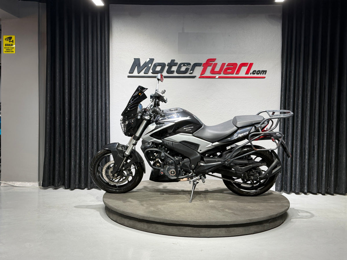BAJAJ DOMİNAR 250 D