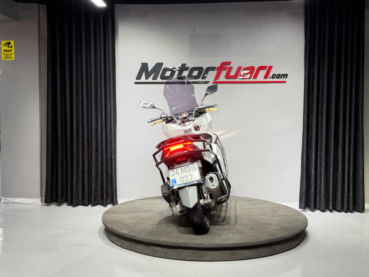 HONDA PCX 125 2024