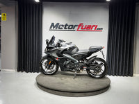 BAJAJ PULSAR RS 200 ABS