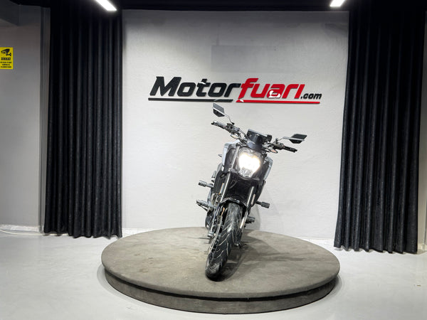 CFMOTO 250 NK 2023
