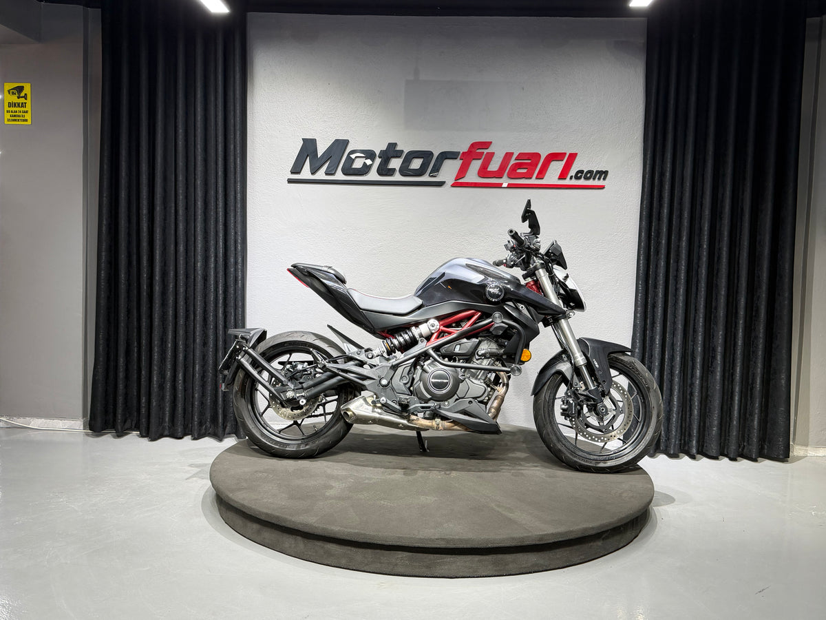 QJMOTOR SRK 250 2025