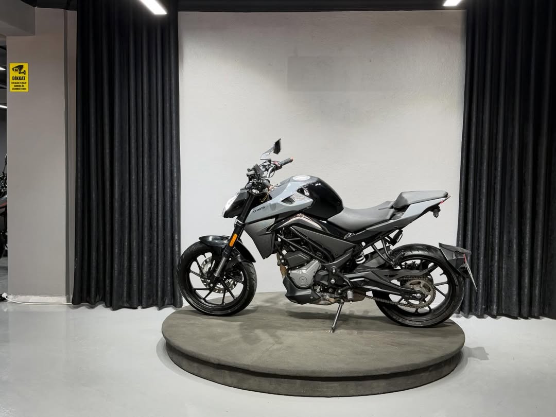 CFMOTO 250NK 2025 3