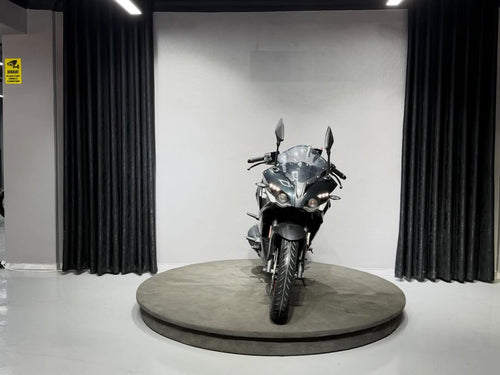 BAJAJ PULSAR RS-200 ABS 2024 2