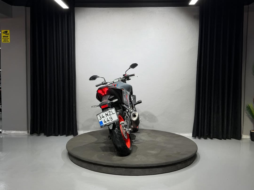 YAMAHA MT-25 ABS 2022 4