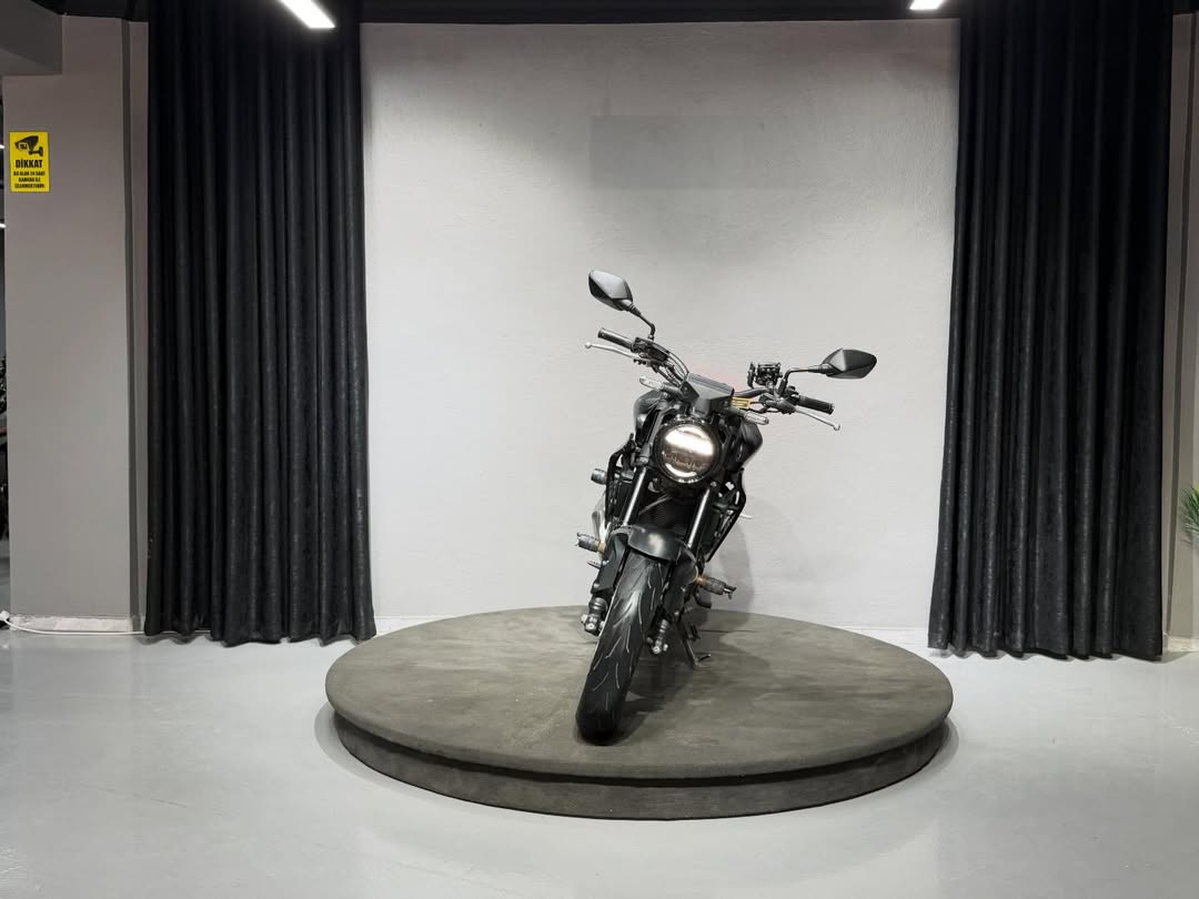 HONDA CB250R 2022 2