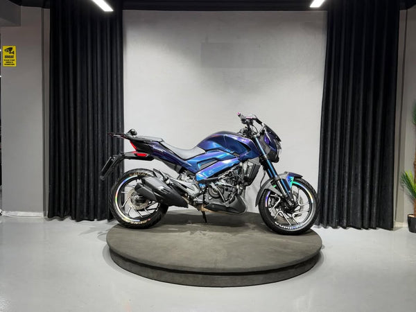 BAJAJ DOMINAR 400 UG 2024 1