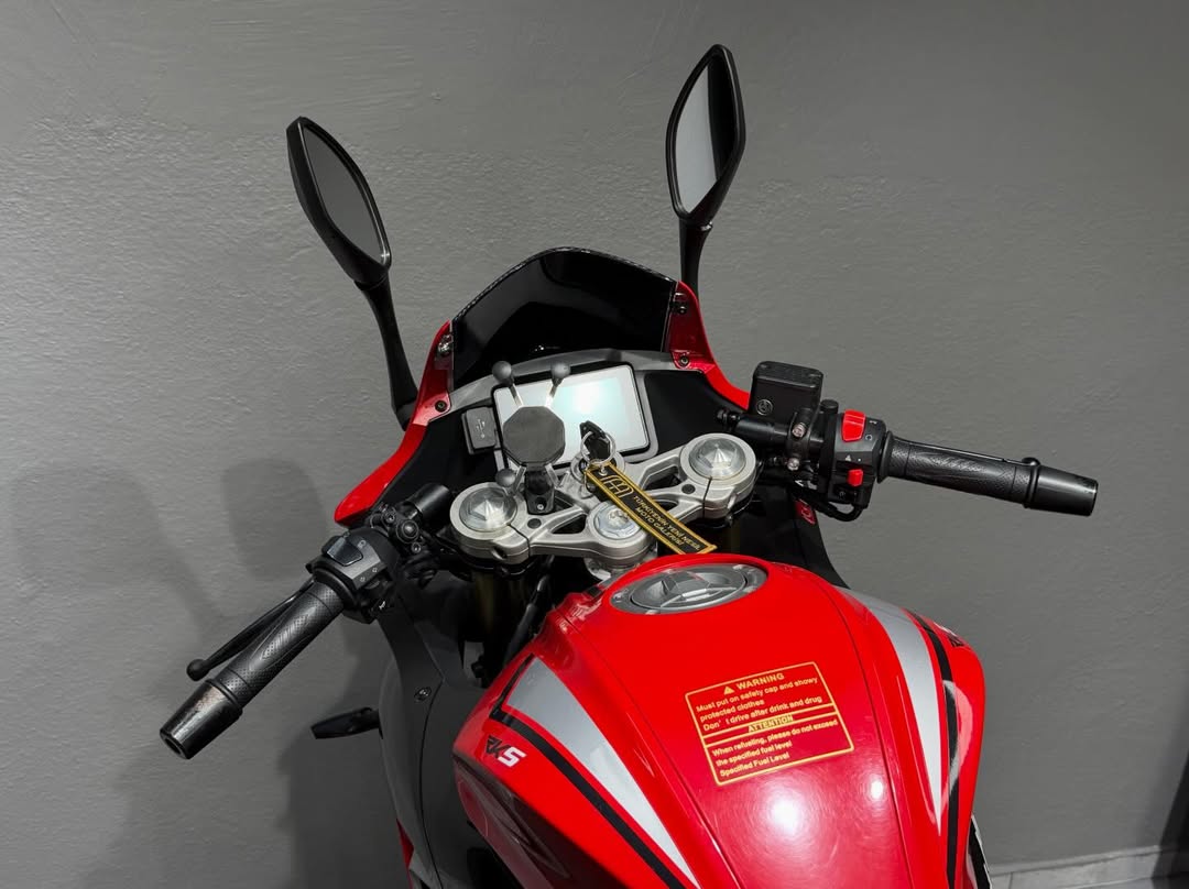 SRK - 125R 2025 4