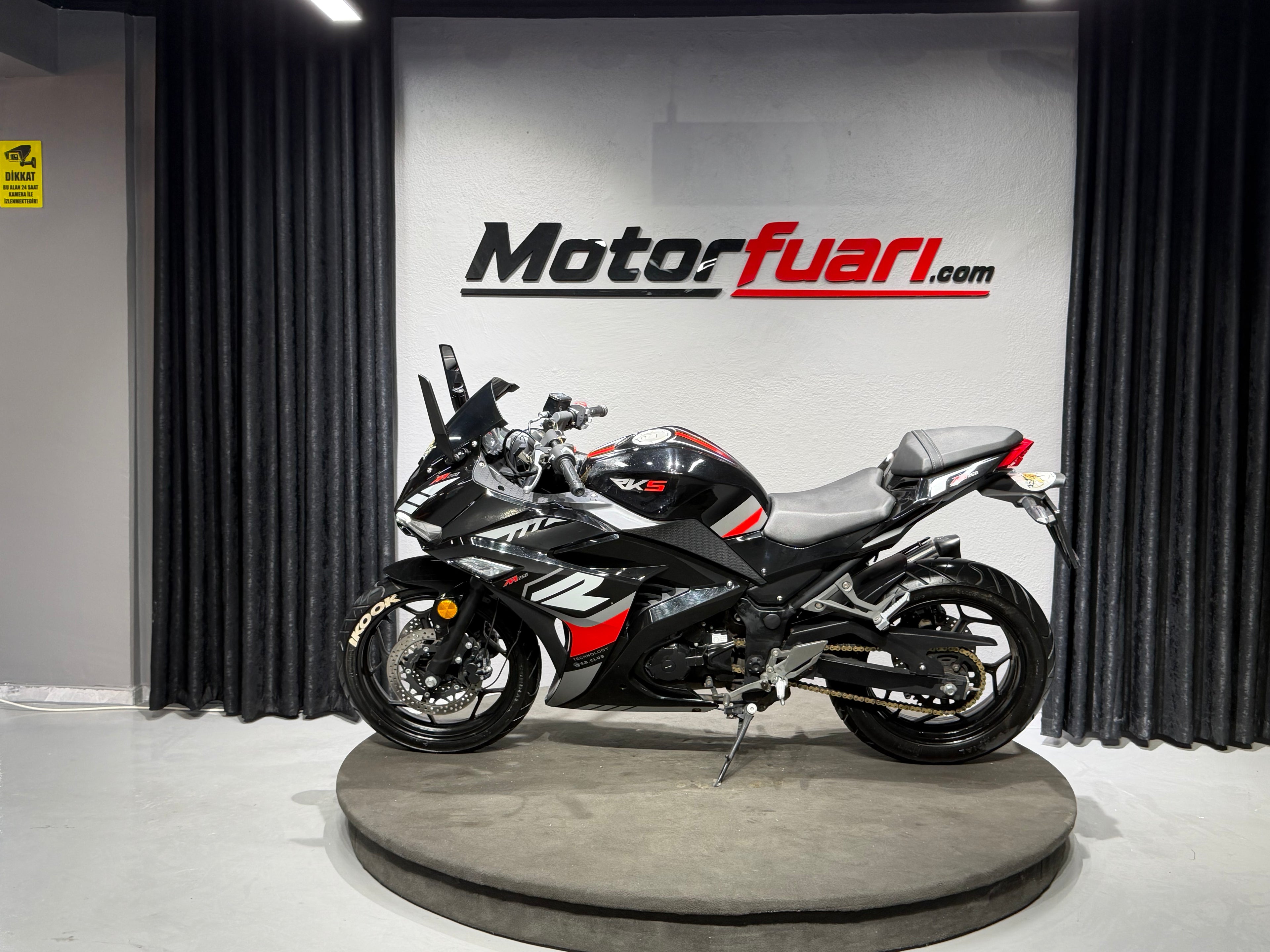 RKS M250