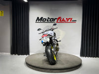 YAMAHA MT-10