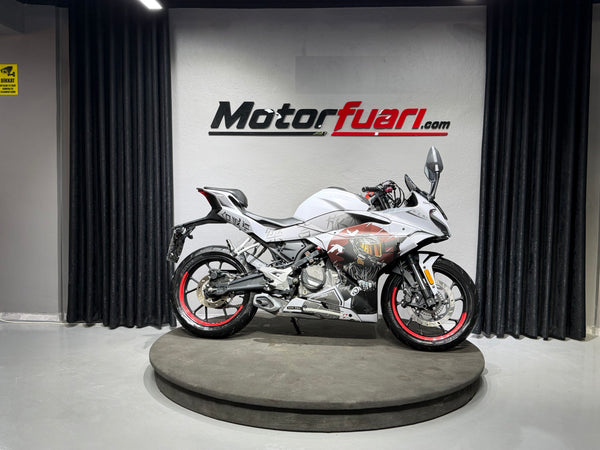 CFMOTO 250SR