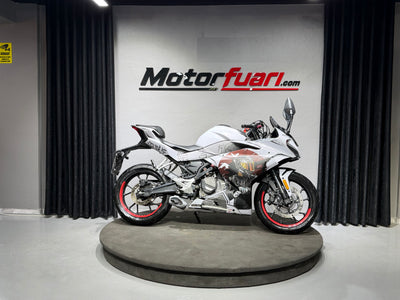 CFMOTO 250SR