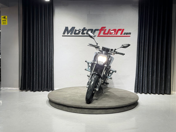 CFMOTO 250NK