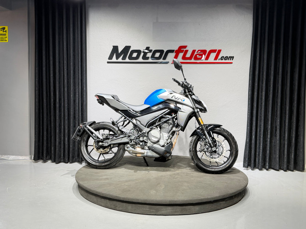 CFMOTO 250NK 2025