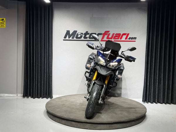 YAMAHA TRACER 900