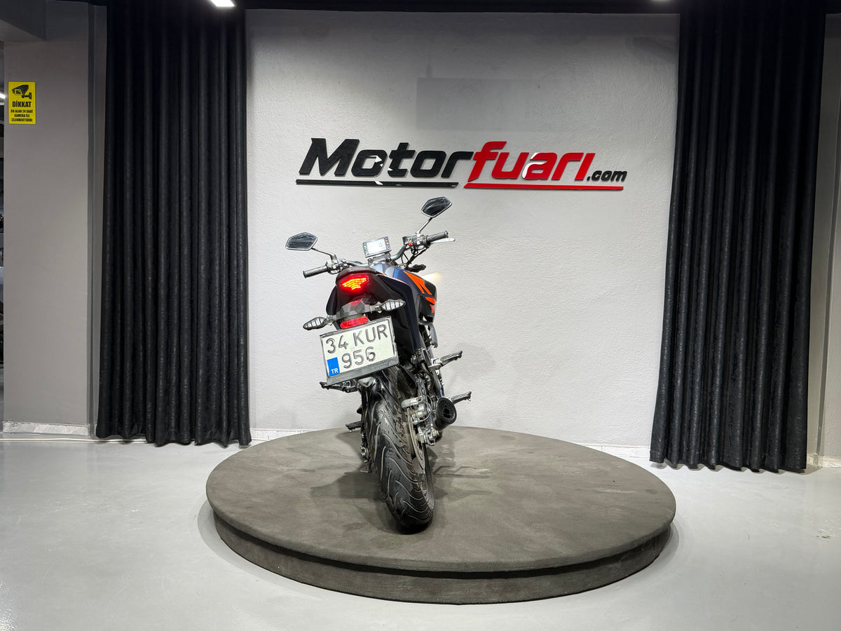 RKS RZ 125 2024