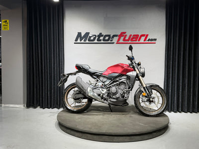 HONDA CB 250 R