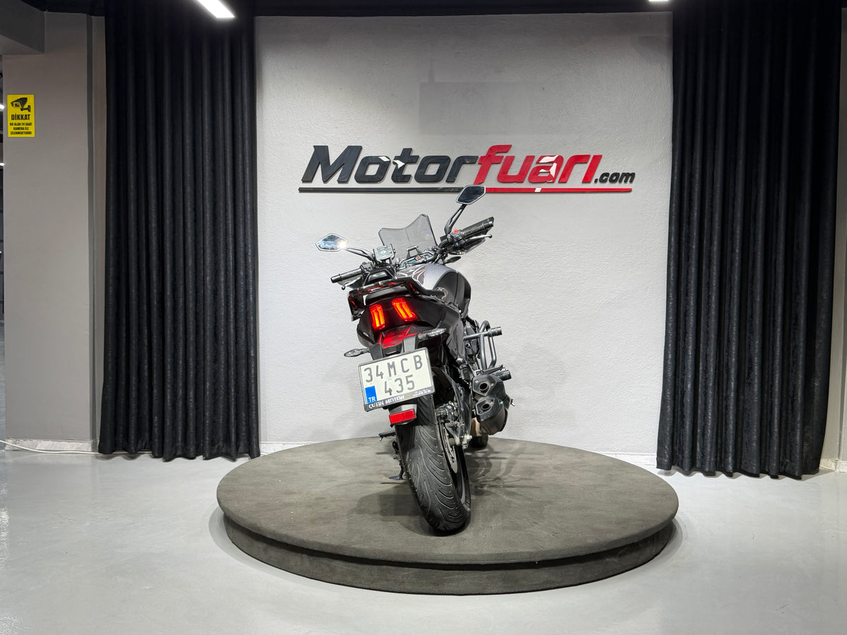 BAJAJ DOMİNAR 400