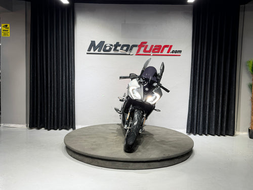 CFMOTO 250 SR