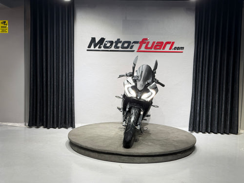 CFMOTO 250 SR