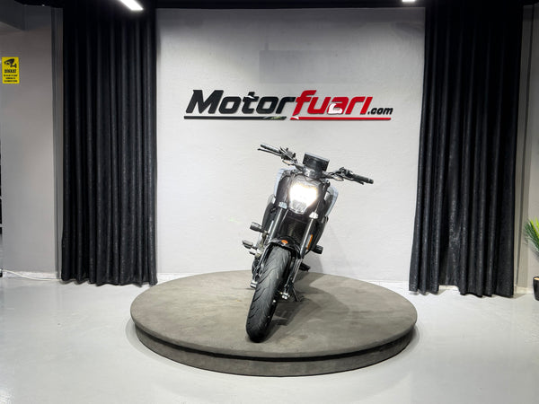 CFMOTO 250NK 2025 çıkışlı