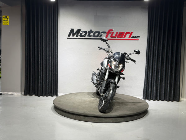 BAJAJ DOMİNAR 250 D