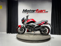 BAJAJ DOMINAR 250D