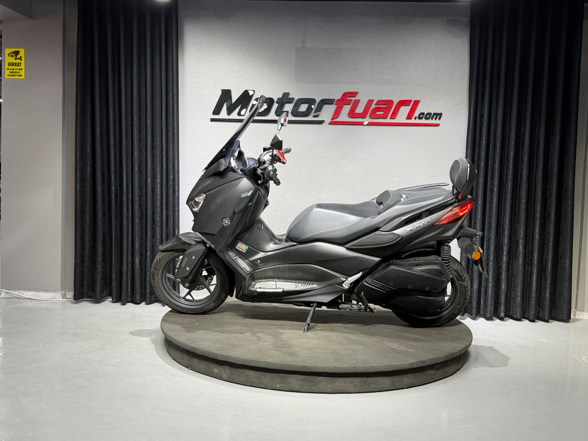 YAMAHA X MAX 250 ABS