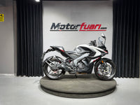 BAJAJ PULSAR RS 200 ABS