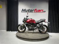 HONDA CB 250 R