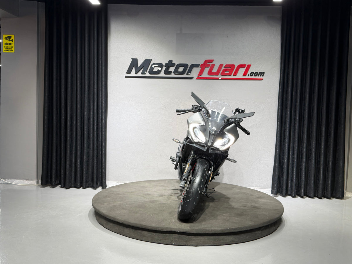 CF MOTO 250SR 2024