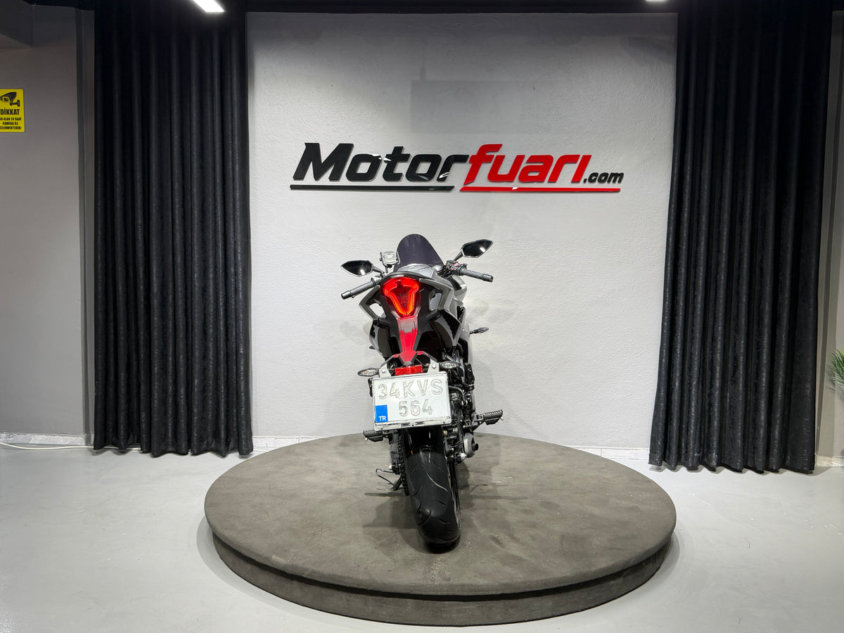 CFMOTO 250SR 2024