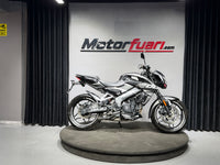 BAJAJ PULSAR NS 200 ABS