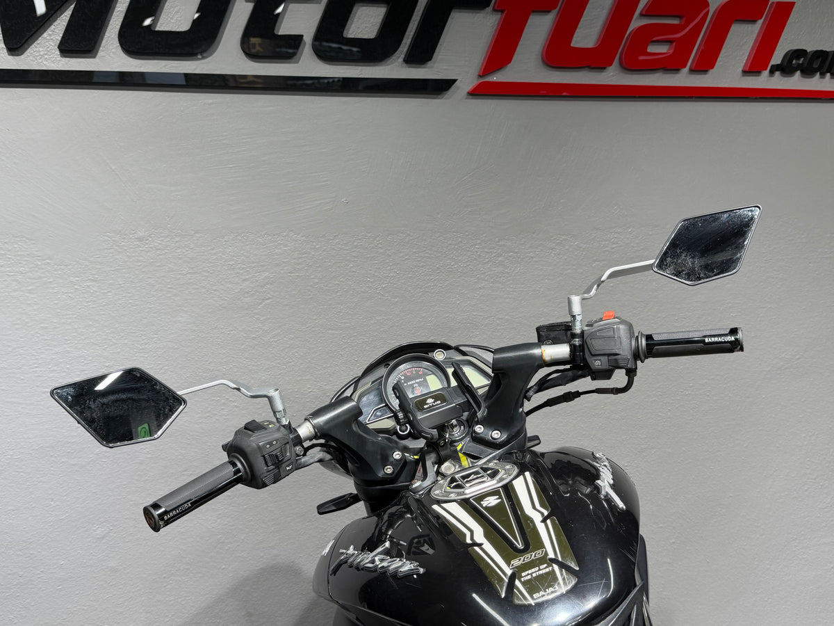 PULSAR NS-200