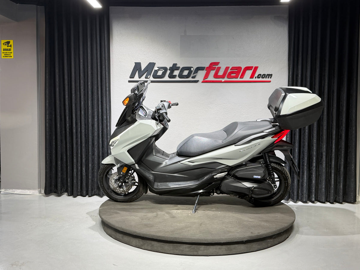 HONDA FORZA 250 2025