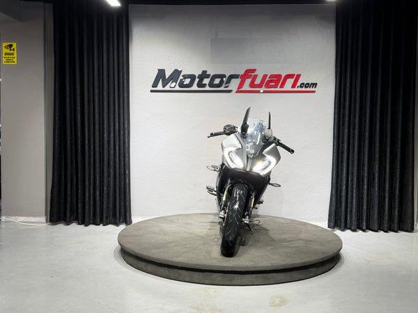 CFMOTO 250 SR