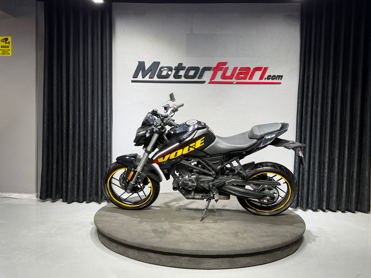 VOGE 125 R