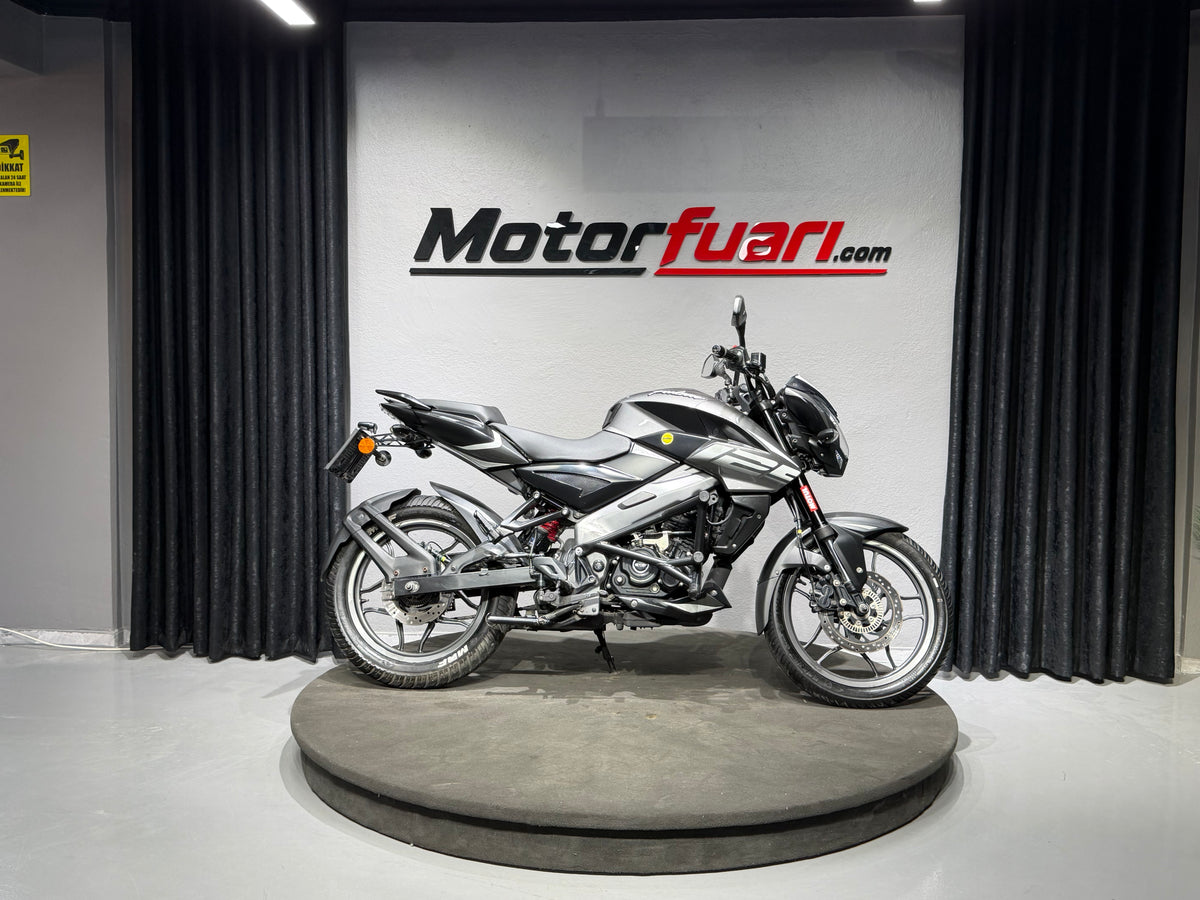 BAJAJ PULSAR NS-125 ABS
