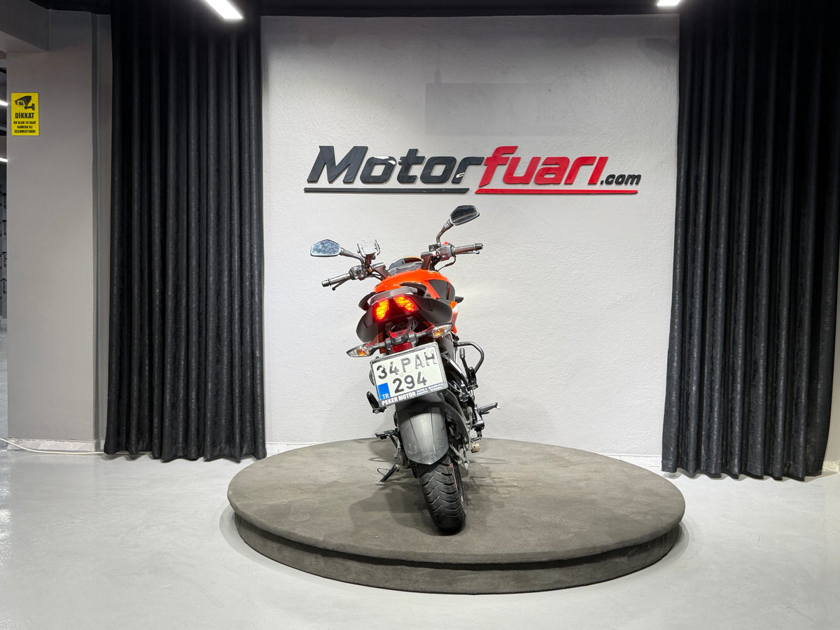 BAJAJ PULSAR NS 125 2025