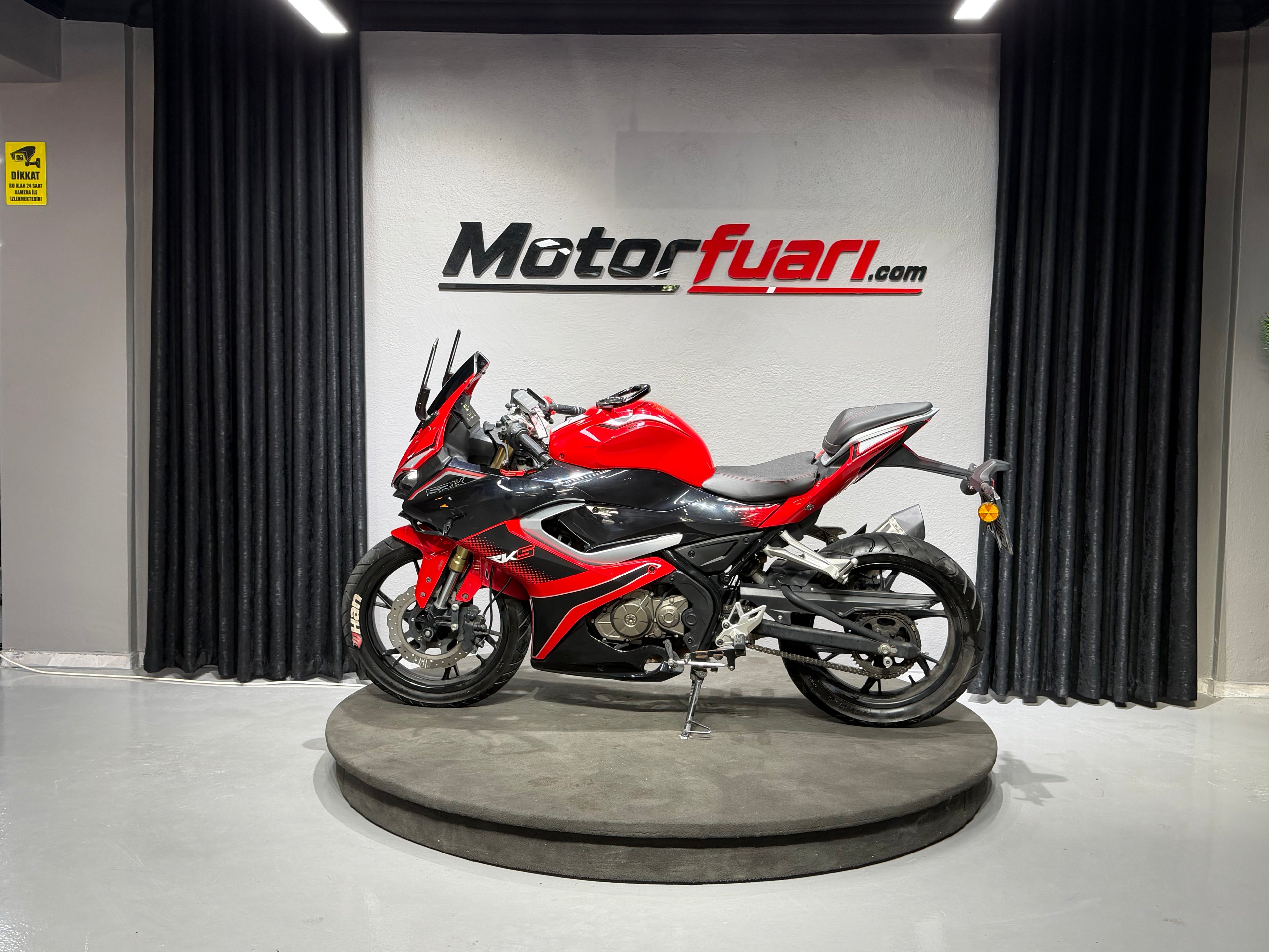 SRK 125 R 2024