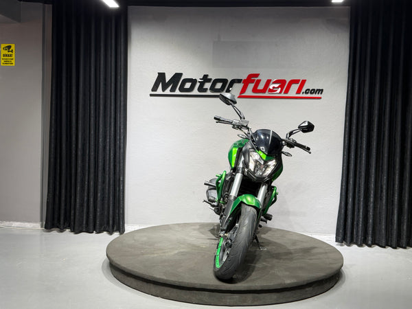 BAJAJ DOMINAR 400