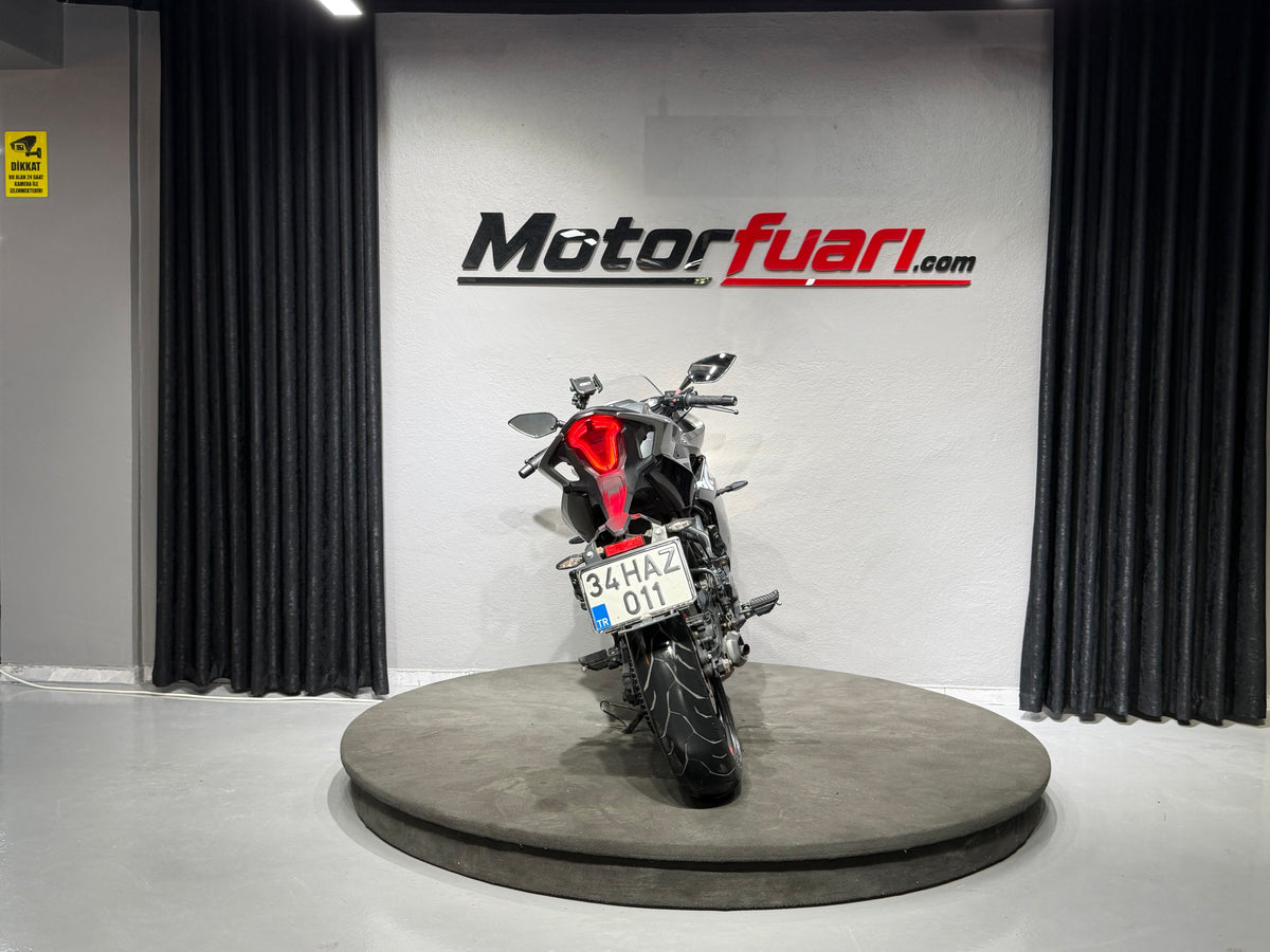 CFMOTO 250SR 25.000 KM