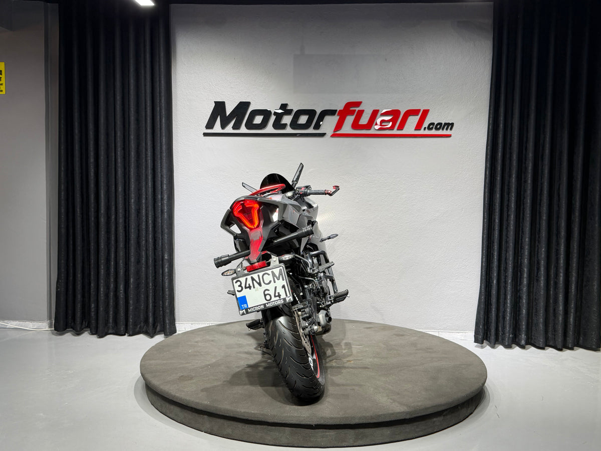 CFMOTO 250SR 2024